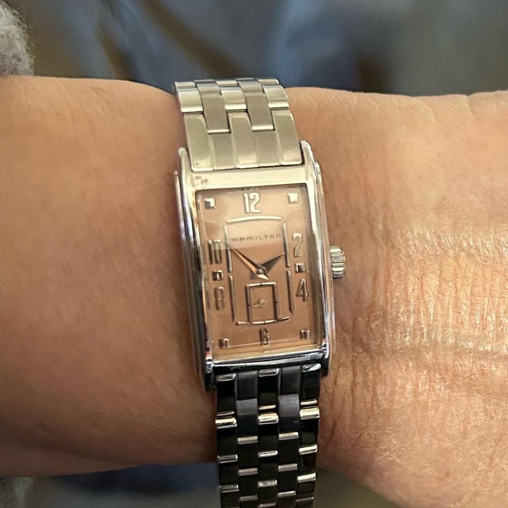 Hamilton Quartz Watch Swiss made Stainless Steel with Rare Salmon Dial